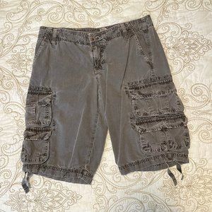 🖤 GAP womens' dark grey cargo shorts 🖤